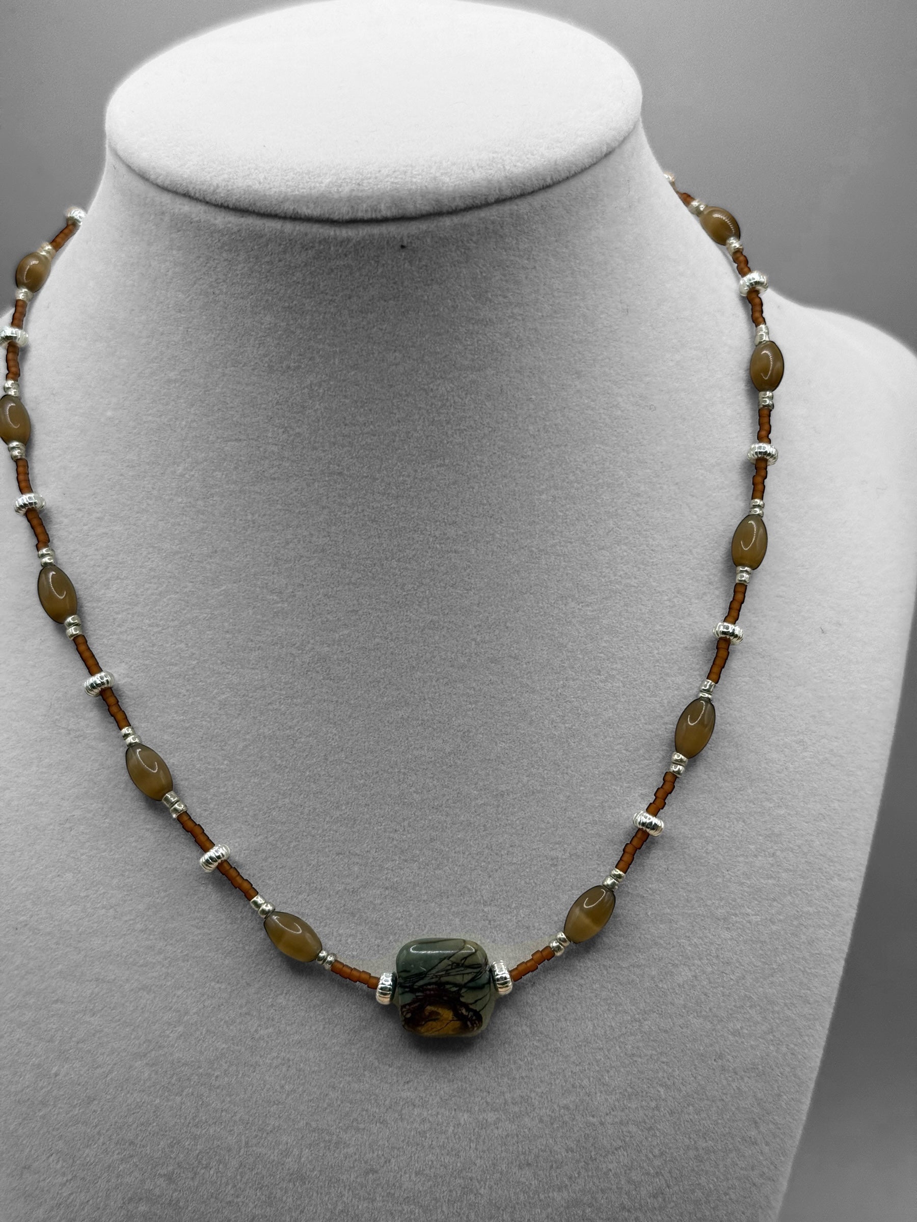 Selected Variant Image