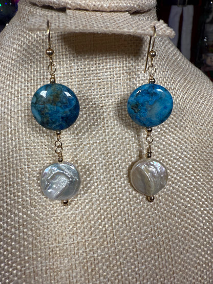 #150b-Crazy Lady Agate & Coin Pearl Earrings GF